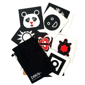 Set 10 carduri stimulare vizuala bebe, design alb/nebru si alb/negru/rosu